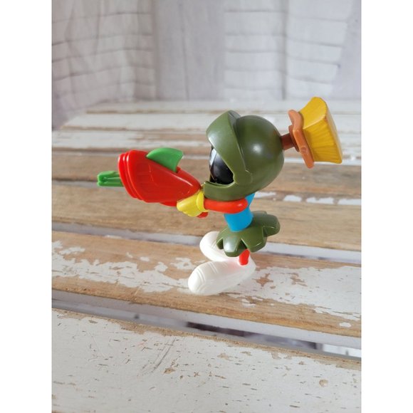 Wbei Martian Looney tunes 2020 McDonald's figurine toy - Picture 2 of 6